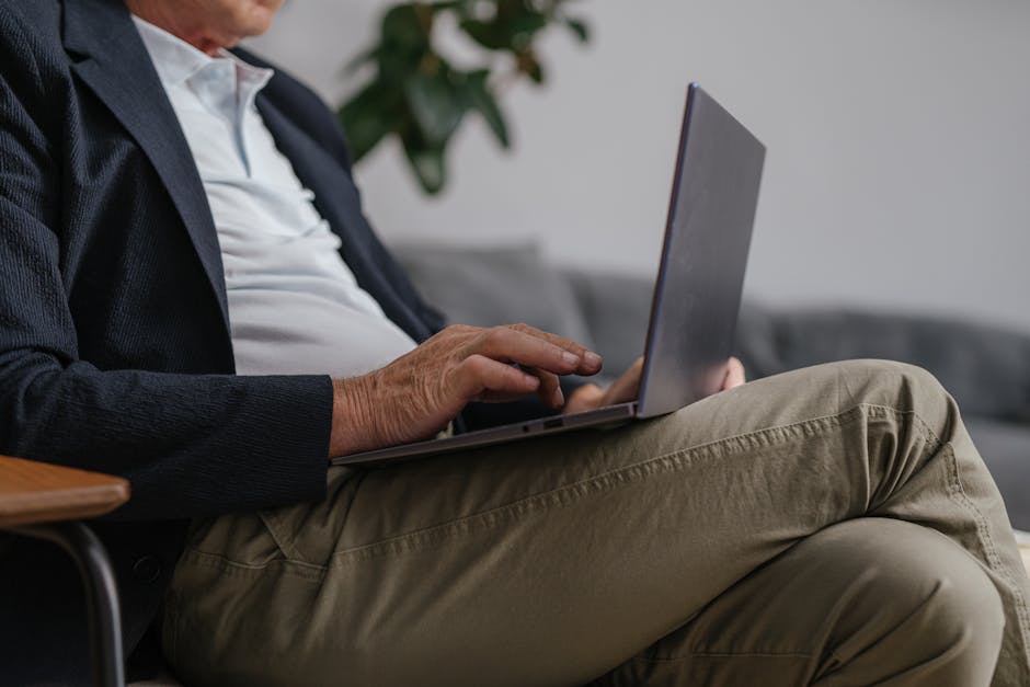 How CRM Software Improves Cross-Selling and Upselling